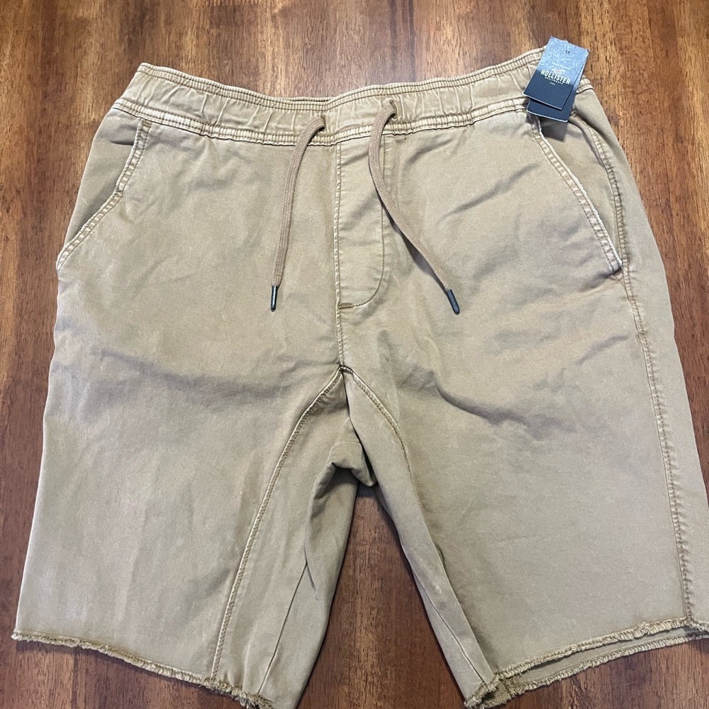 Men's Tan Casual Shorts